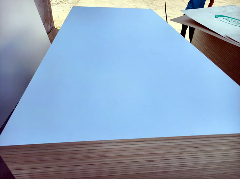 Export Grade HPL Laminated Plywood